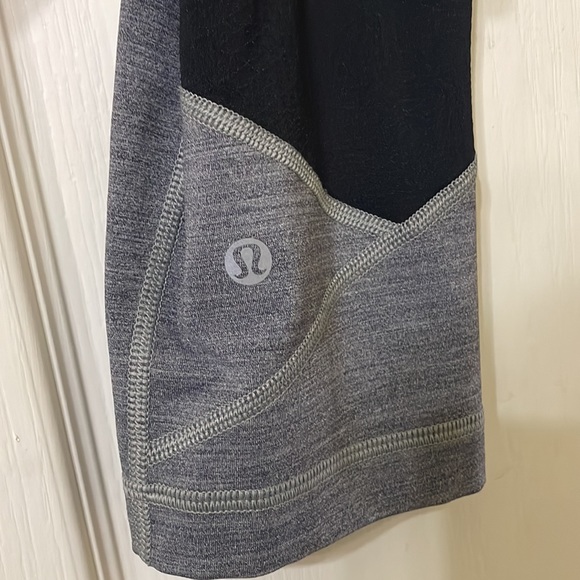 Lululemon pace rival space dye gray crop leggings size 8 zip pocket - Picture 8 of 11